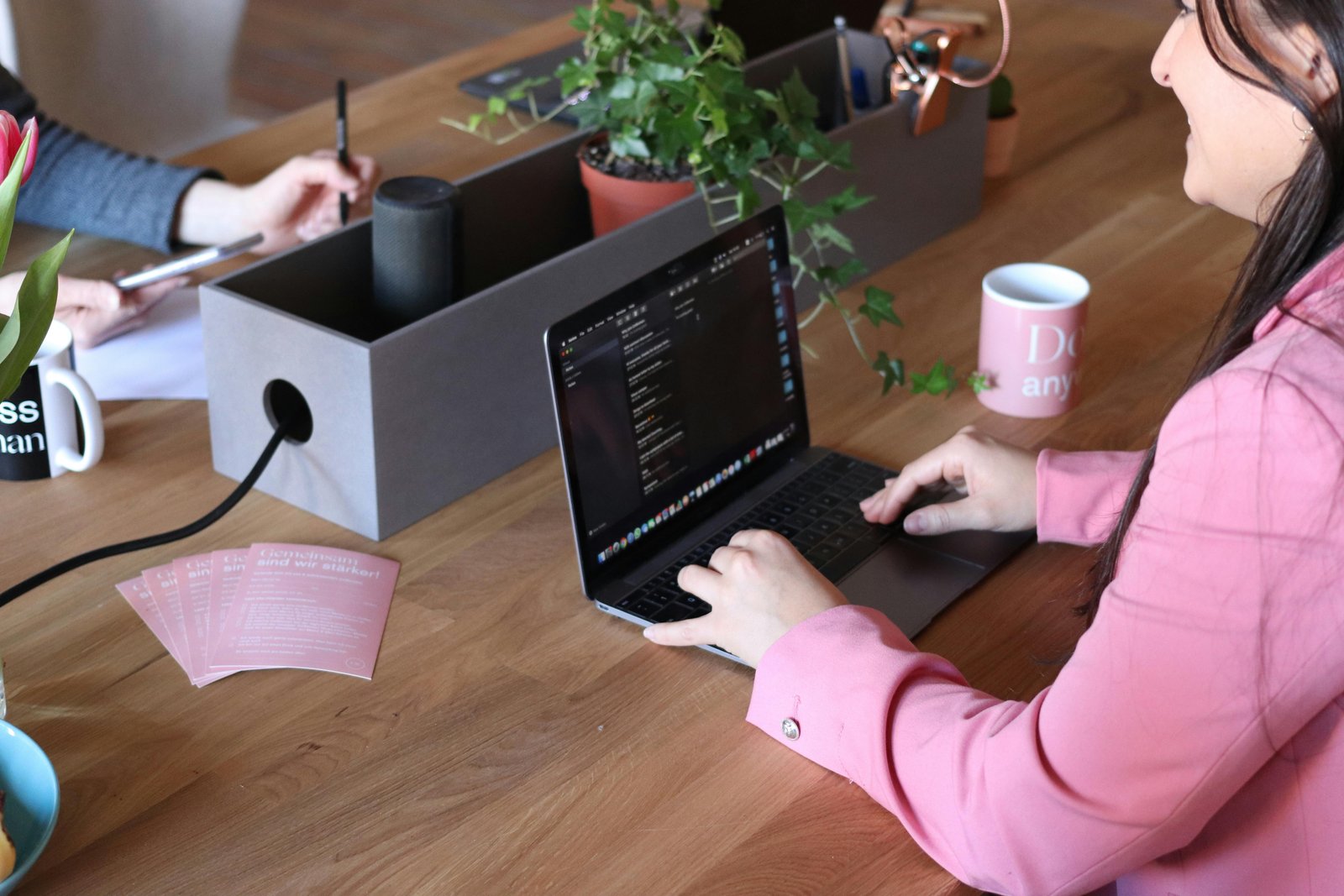 Women Owned Startups are a Better Bet for Investors: Tete-a-tete with an investor
